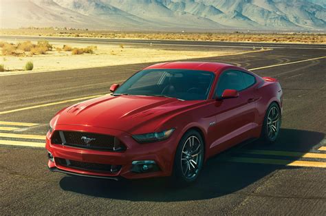 If you love ford mustangs this is the place for you. Oficial: Mejoran cifras de MPG de Ford Mustang 2015 GT y V6
