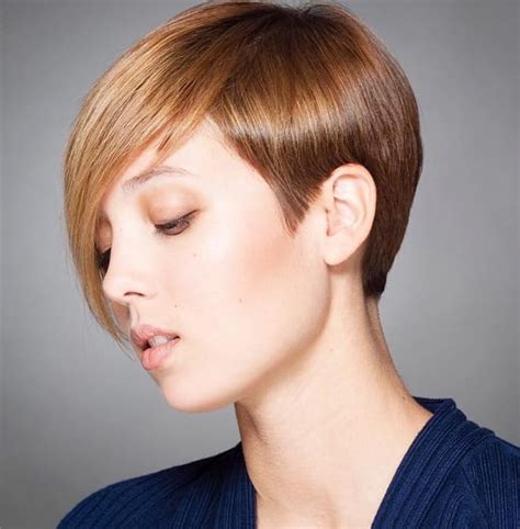 70 Best Short Pixie Haircut And Color Design For Cool Woman