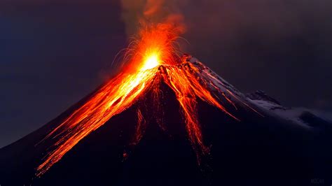 Volcanoes Erupting Lava Wallpaper