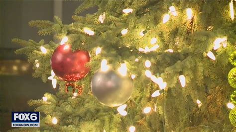 Milwaukees Christmas Tree Lighting 108th Annual Fox6 News Milwaukee