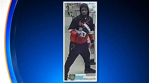 Police Shoplifter Punches 3 Store Employees In The Bronx Cbs New York