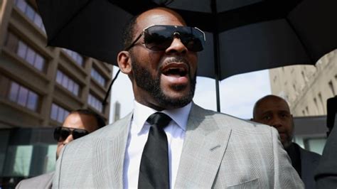 Judge Dismisses R Kelly Sex Abuse Charges At Prosecutor S Wish Cbc News