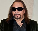 Ace Frehley Biography - Facts, Childhood, Family Life & Achievements