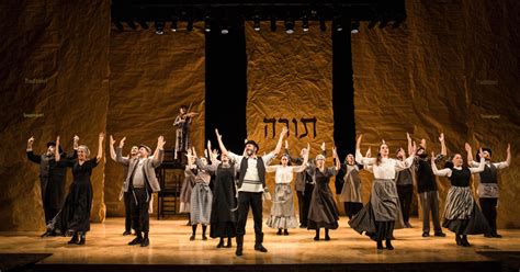 Fiddler On The Roof In Yiddish Brings New Life To A Classic Broadway