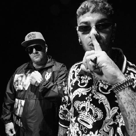 Il primo singolo malandrino sarà fuori il 24 luglio. Emis Killa e Jake La Furia, intervista a Radio Zeta ...