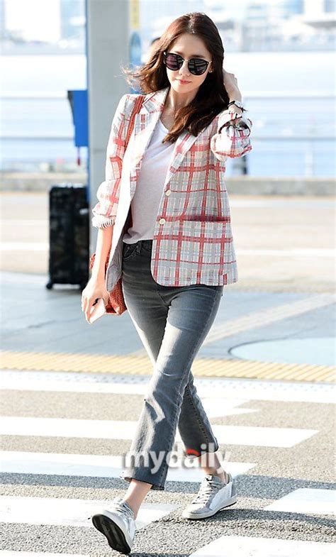 im yoon ah airport style airport fashion girls generation goddess street style legs chic