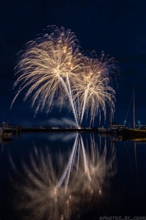 Snapped Launch Of Poole Quay Summer Fireworks Photo Gallery