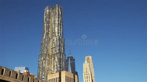 New York City Usa View To Lower Manhattan Downtown Skyline With