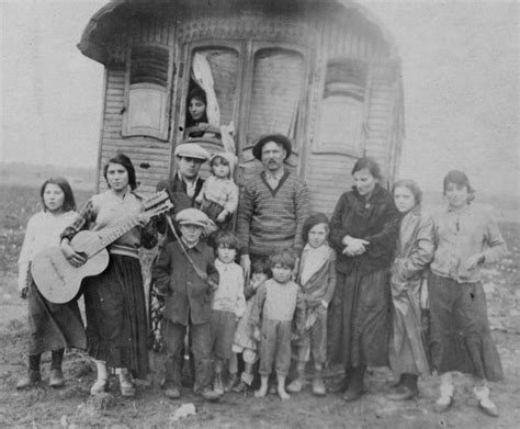 Ok Gypsy Life Gypsy Soul Vintage Pictures Old Pictures Gypsy Living
