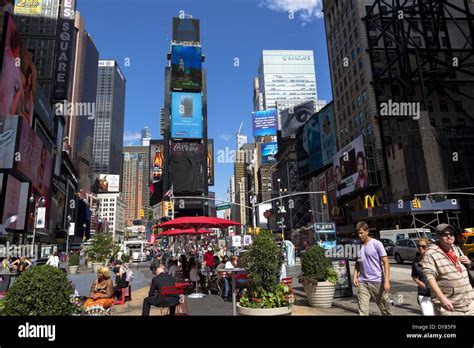 Seventh Avenue New York City New York Usa Hi Res Stock Photography And
