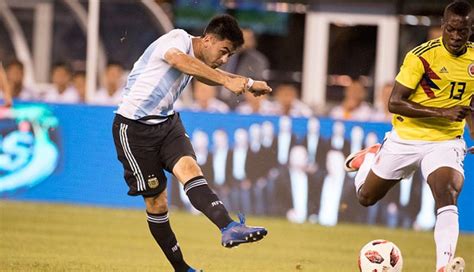 Miguel borja (colombia) header from very close range to the bottom left. Colombia vs Argentina: ver resultado, resumen, goles y mejores jugadas por amistoso ...