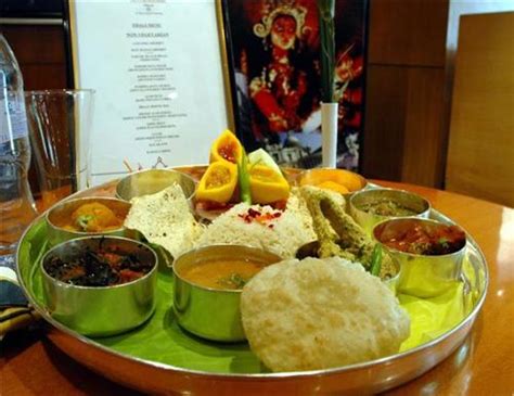 Food In Kolkata Cuisine Of Kolkata Popular Bengali Cuisines