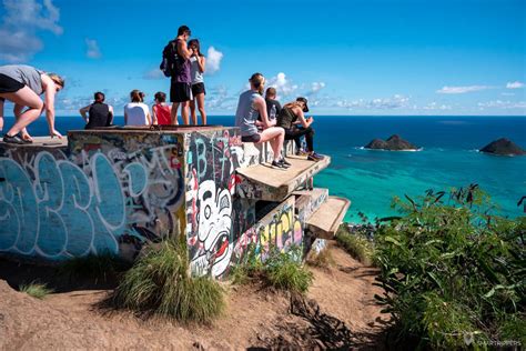 Breathtaking Views Await Atop Kailuas Lanikai Pillbox Trail