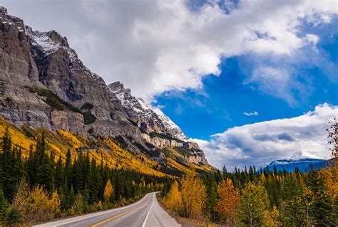 10 Beautiful Canadian Rockies Photo Spots Travel Caffeine
