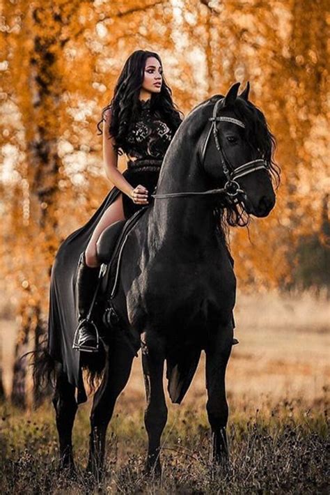 Women On The Horseback In 2020 Horse Girl Photography Horses Woman