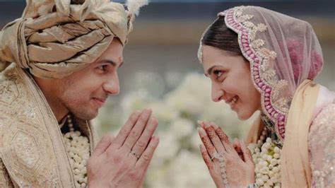 Sidharth Malhotra And Kiara Advani Wedding First Look At Adorable Wedding Pictures Of Newly Wed