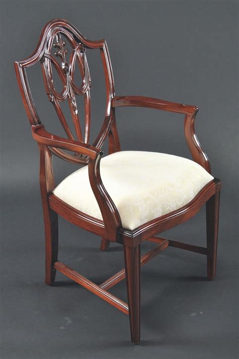 Pair baker shield back mahogany dining side chairs. Mahogany Shield Back Dining Chairs | Shield Back Dining Chairs
