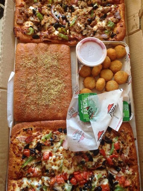 20 Big Dinner Box With Que Papas Pizzahut Pizzahut Yelp
