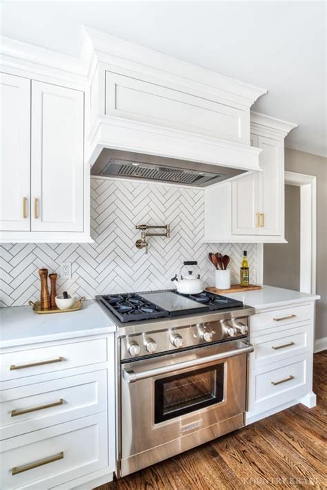 Family room backsplash kitchen remodel kitchen house kitchen backsplash kitchen backsplash designs granite kitchen new homes. White U Shaped Kitchen Cabinets in Montvale, New Jersey
