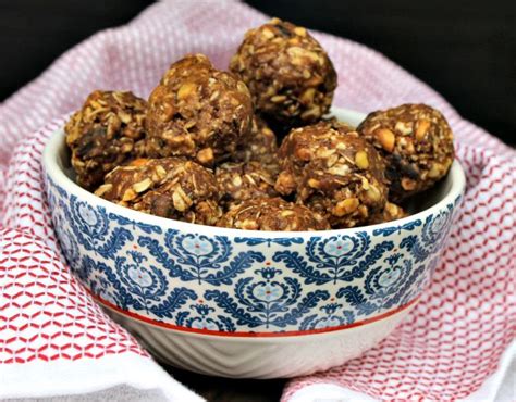 There are many different types of cookies there, such as almond, chocolate chip, and a variety of unique flavors. Diabetic Friendly No Bake Peanut Butter Energy Bites ...