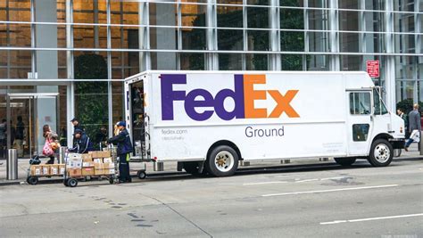 Fedex Expands Services In Anticipation Of Record Holiday Season