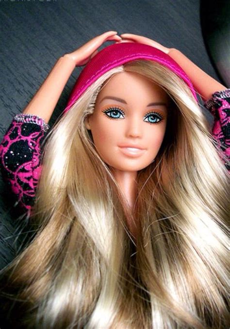 Pin By Deborah Pettie On Hair Barbie Hair Barbie Fashionista Dolls Barbie Hairstyle