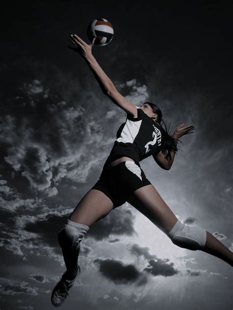 pin by mariana brites on volleyball volleyball pictures workout