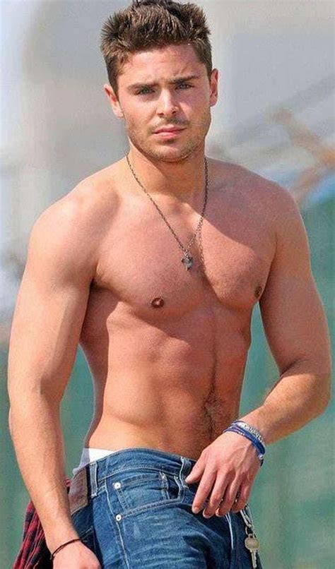 The Male Celebrities With The Best Abs Zac Efron Shirtless Zac Efron