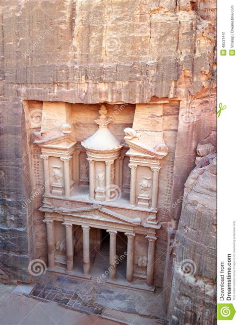 Al Khazneh In Petra Jordan Stock Image Image Of Architecture Asia