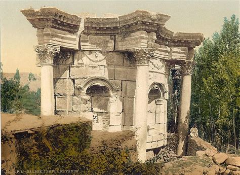 Temple Of Venus Baalbek Lebanon Ancient Greek Architecture Sacred