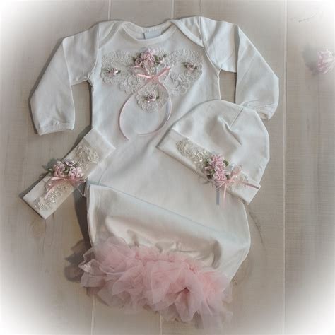 13 Perfect Coming Home Outfits For Baby Girl Youll Love This Season
