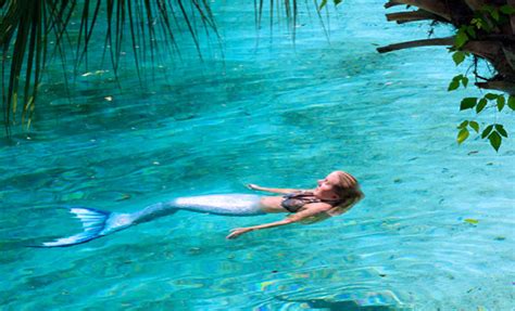 Meet The Worlds Most ‘real Life Mermaid
