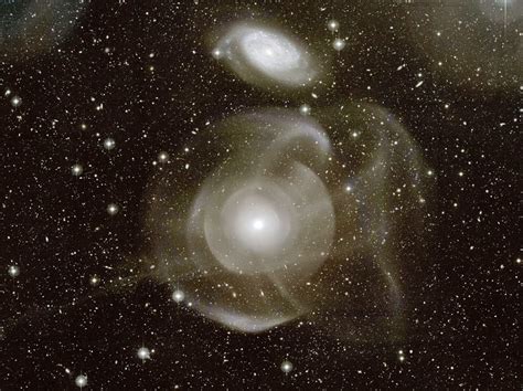 Dosis Astronomica La Galaxia Ngc 474 Conchas Y Corrientes Estelares