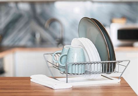 9 Tips to Make Washing Dishes Easier