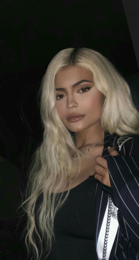 Kylie Jenner Kylie Jenner Hair Color Kylie Jenner Icons Kendall