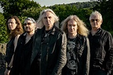Saxon - Thunderbolt (Album Review)