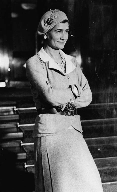 26 Photos De Coco Chanel Jeune Dans Les Annees 1910 1920 26 Citation