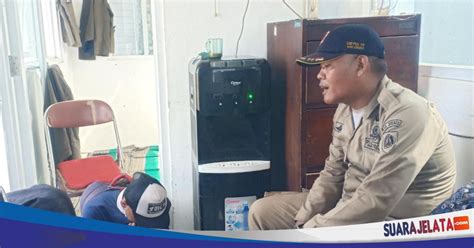 Mesum Di Gedung Meyeg Sepasang Remaja Pelajar Terjaring Satpol Pp Brebes Suara Jelata