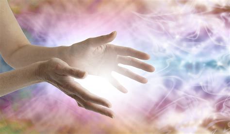 Reiki Distance Healing: Learn How to Send Healing Energy at a Distance