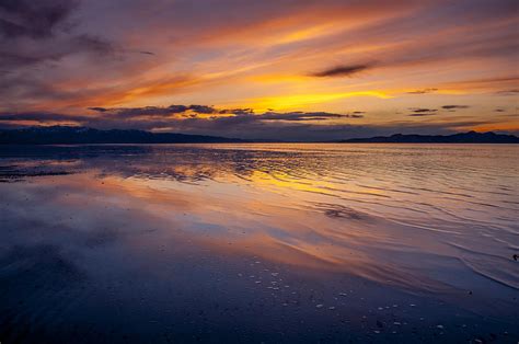 Sunset On The Great Salt Lake Photograph By Howie Garber Fine Art America