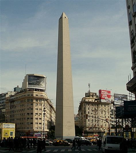 Buenos Aires Obelisk Matkailu Opas