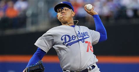 ¿cuándo Lanza Julio Urías El Próximo Juego Del Pitcher Mexicano Con