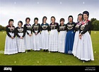 Frauen in traditionellen friesischen Kostüme, Nebel, Amrum Insel ...