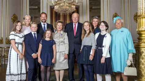 5,555 likes · 96 talking about this. Königin Sonja: DIESE Tragödie kostete sie die Schwester ...