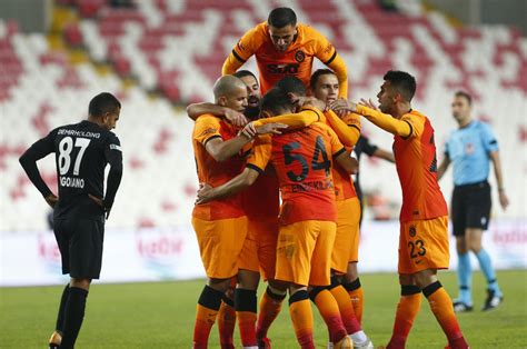 Lessons For Galatasaray From Alanya Sivas Campaigns Daily Sabah