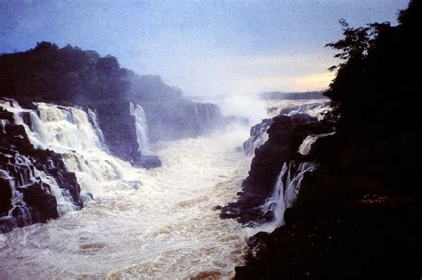 Guaíra Falls A Natural Wonder Flooded By An Artificial Lake Amusing