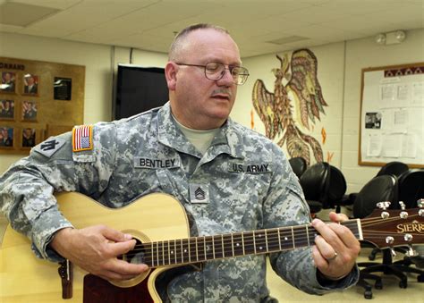 Music Helps Soldiers Begin Healing Process Article The United