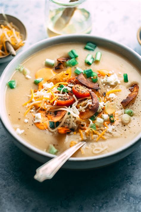 Vegetarian Loaded Baked Potato Cauliflower Soup Recipe