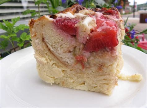 Recipe Strawberry Bread Pudding