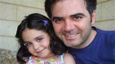 حصريا شاهد صور وائل جسار مع زوجته وأولاده اللى زى القمر Youtube